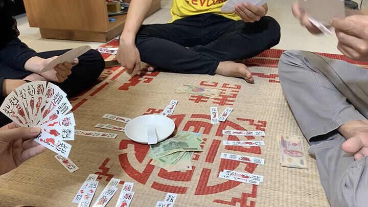 Chia bài trong một trận chơi Chắn như thế nào?