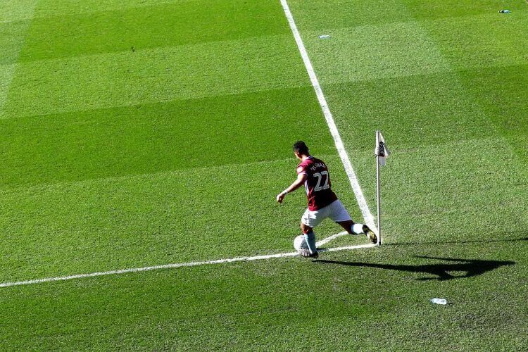 Kinh nghiệm bắt kèo phạt góc chuẩn xác như các cao thủ 8 Kinh nghiệm giúp anh em chơi kèo phạt góc chắc thắng